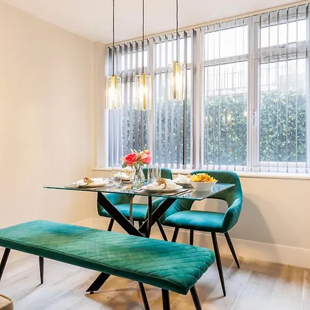 Sea Breeze Apartments-2